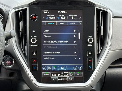 Used 2025 Subaru Crosstrek 2.0i Premium image 23