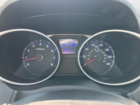 Used 2013 Hyundai Tucson GLS AWD/4WD image 14