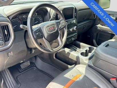 Used 2022 GMC Sierra 1500 AT4 w/ AT4 Preferred Package