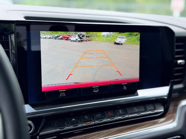 Used 2025 Chevrolet Silverado 1500 RST AWD/4WD image 16