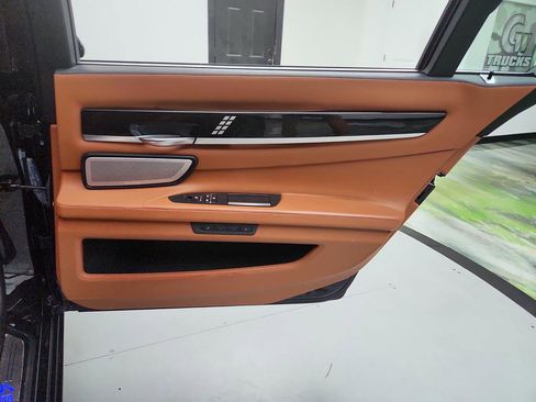 Used 2013 BMW ALPINA B7 xDrive B7 image 31