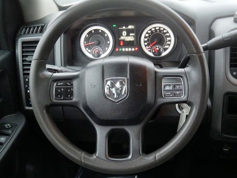 Used 2014 RAM 3500 Tradesman w/ Chrome Appearance Group image 15