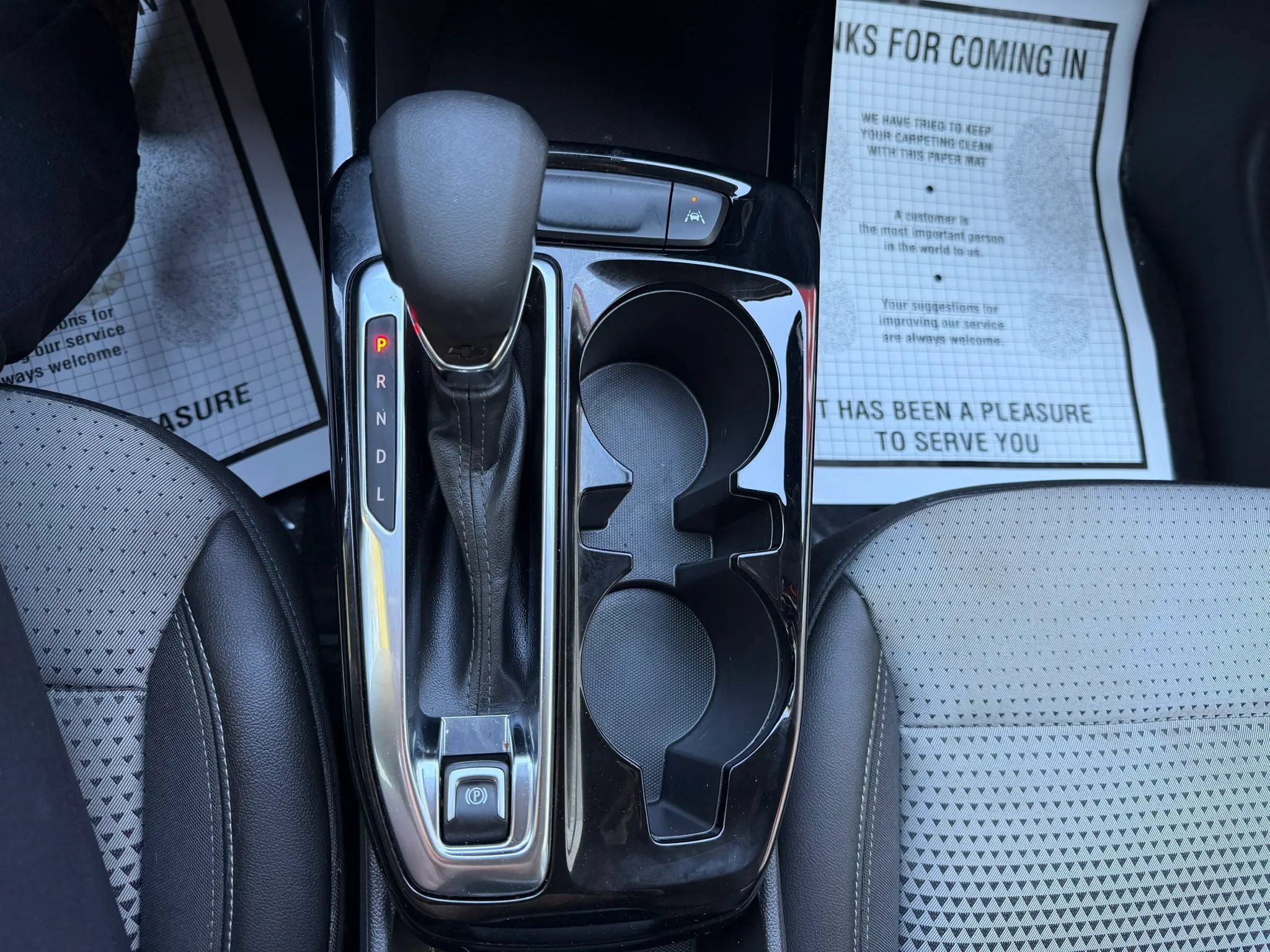 Used 2025 Chevrolet Trax LT w/ Driver Confidence Package FWD image 26