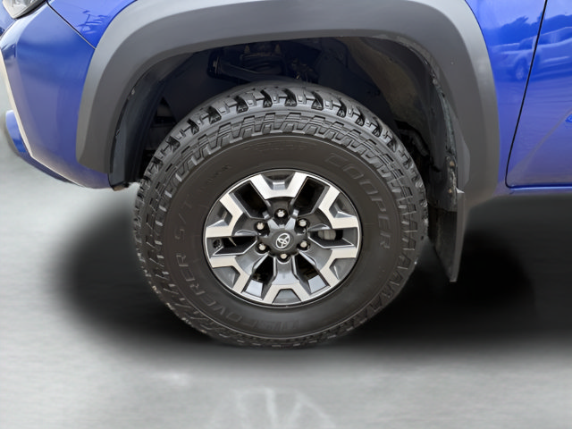 Used 2023 Toyota Tacoma TRD Off-Road AWD/4WD image 25