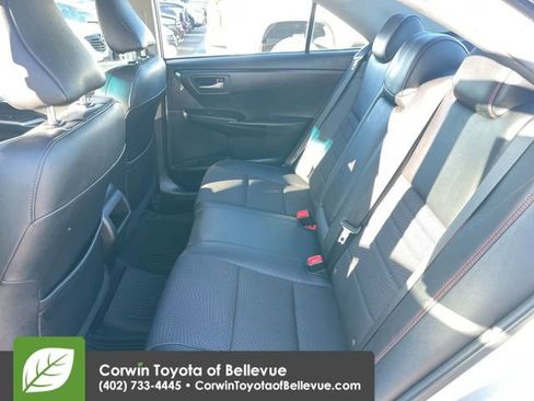 Used 2017 Toyota Camry SE w/ Moonroof Package image 23
