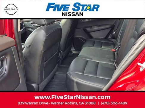 Used 2021 Nissan Rogue SL w/ Premium Package FWD image 6