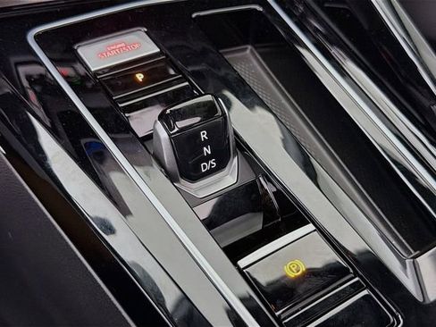 New 2025 Volkswagen GTI SE image 19