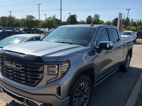 Used 2026 GMC Sierra 1500 Denali Ultimate AWD/4WD image 4