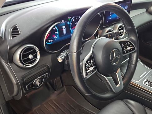 Used 2022 Mercedes-Benz GLC 300 4MATIC image 5