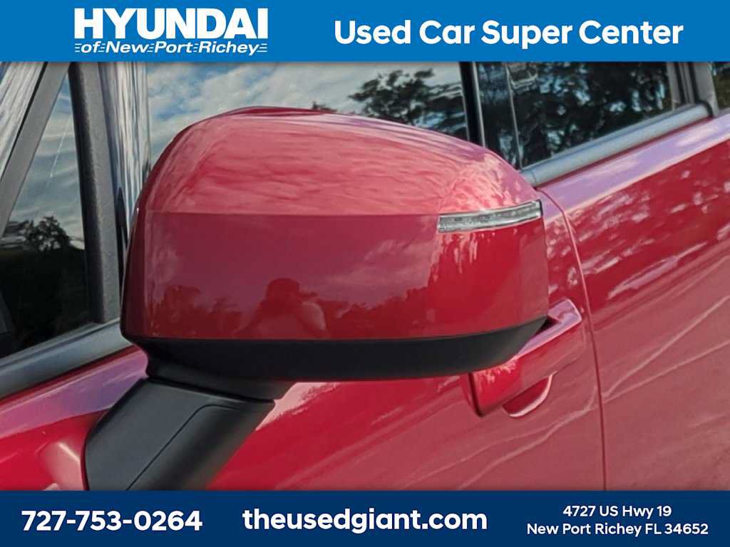 Certified 2025 Hyundai Santa Fe SEL FWD image 11