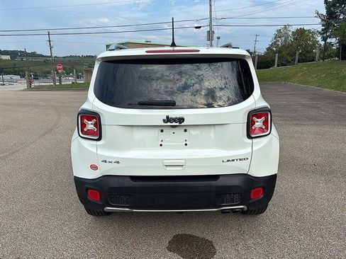 Used 2018 Jeep Renegade Limited w/ UConnect 8.4 Nav Group AWD/4WD image 3