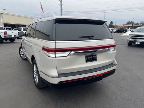 Used 2022 Lincoln Navigator Reserve image 5