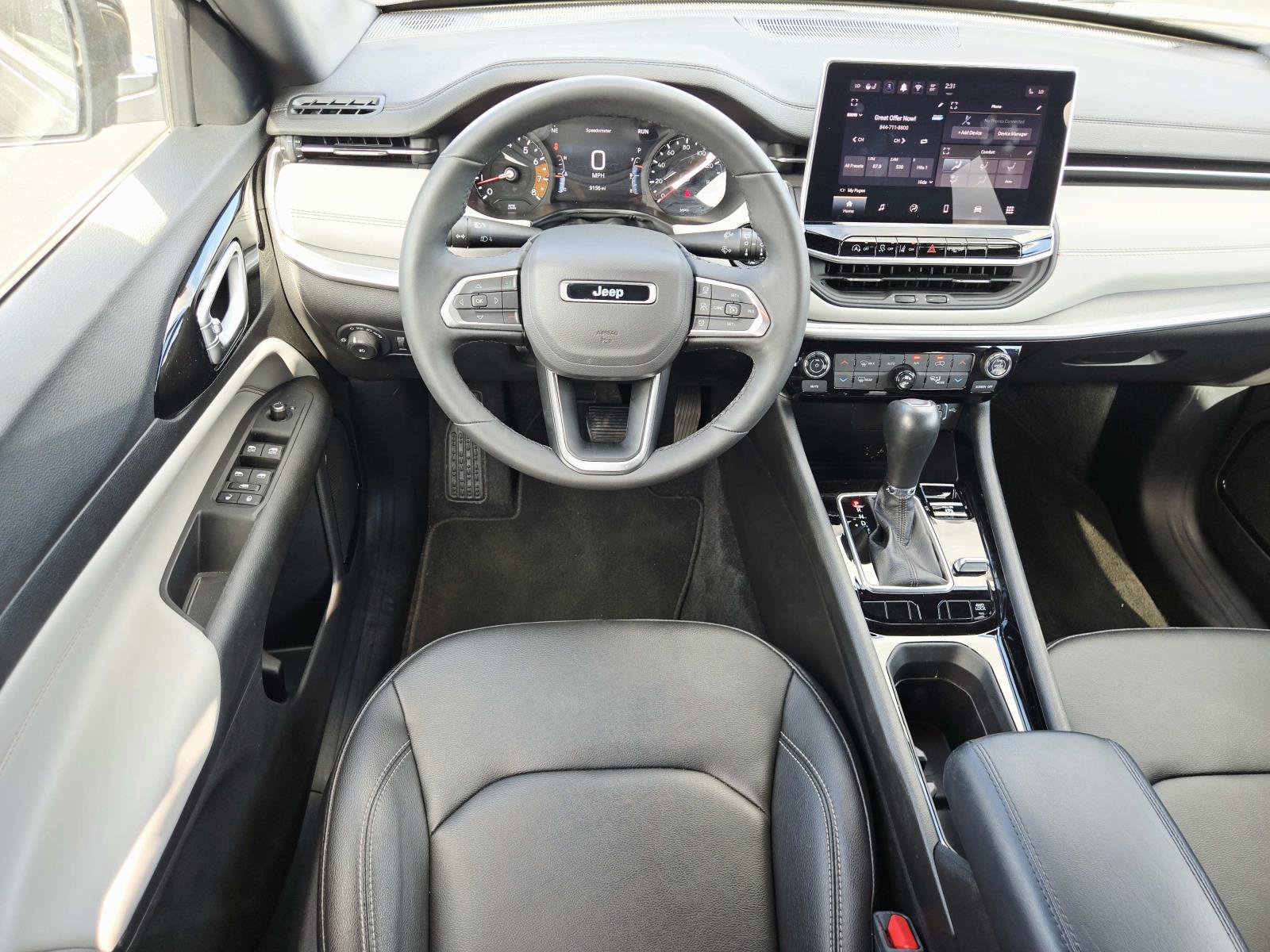 Used 2025 Jeep Compass Limited AWD/4WD image 11