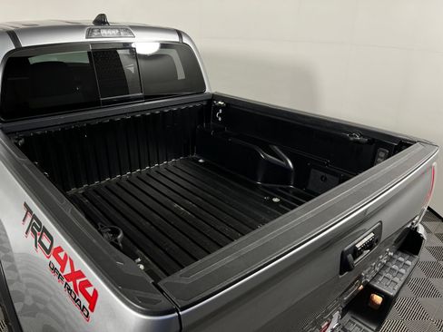 Certified 2023 Toyota Tacoma TRD Off-Road AWD/4WD image 24