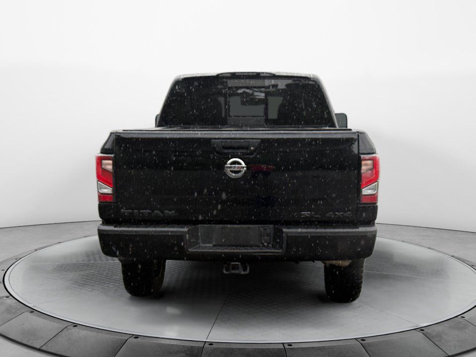 Used 2020 Nissan Titan SL w/ Moonroof Package AWD/4WD image 6