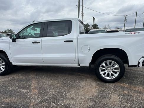 New 2026 Chevrolet Silverado 1500 Custom image 8