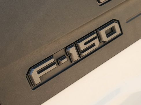 Used 2025 Ford F150 Raptor AWD/4WD image 13