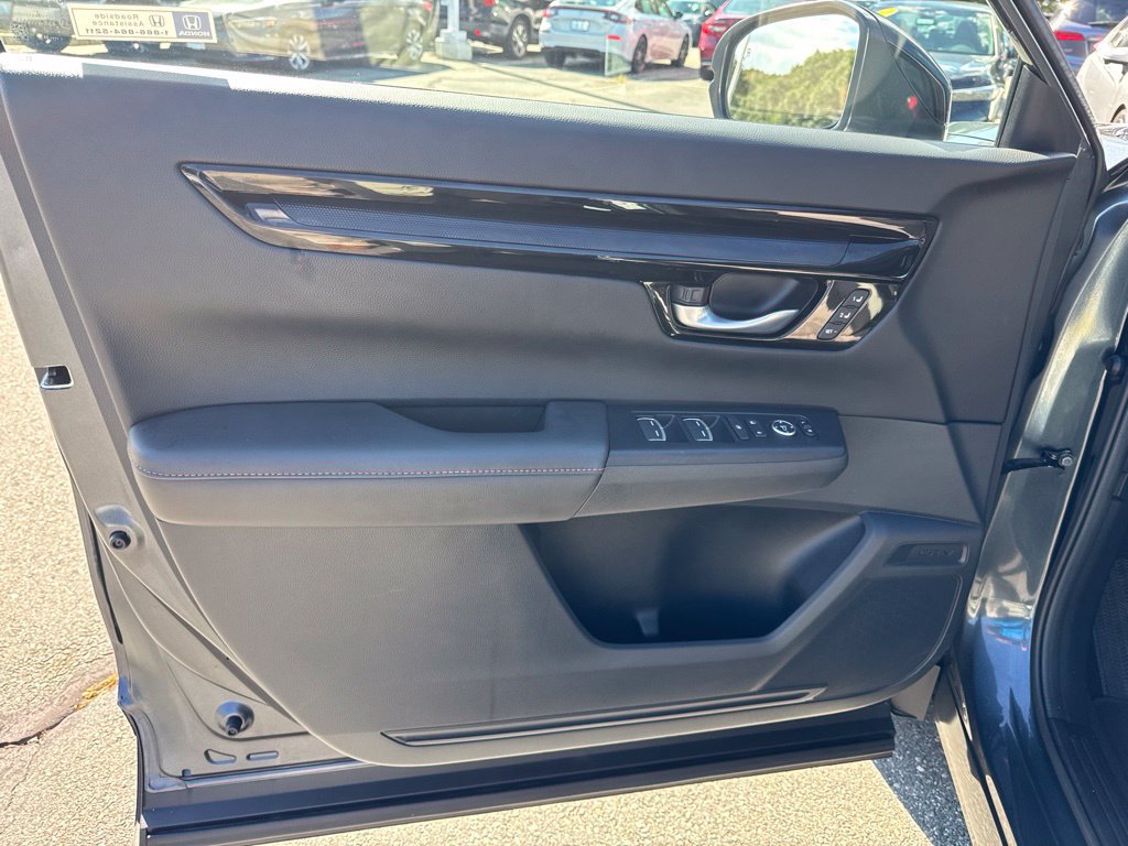 Used 2023 Honda CR-V Sport Touring image 22