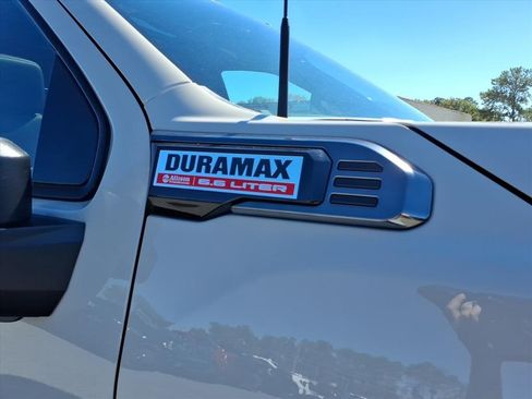 New 2026 GMC Sierra 2500 AT4 w/ AT4 Premium Plus Package image 10