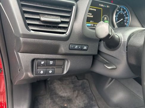 Used 2021 Nissan Leaf SL Plus image 15