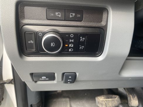Used 2023 Ford F350 XLT w/ FX4 Off-Road Package AWD/4WD image 19