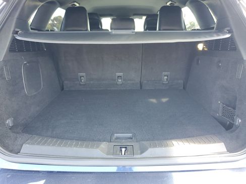 Used 2017 Lincoln MKC Premiere image 8