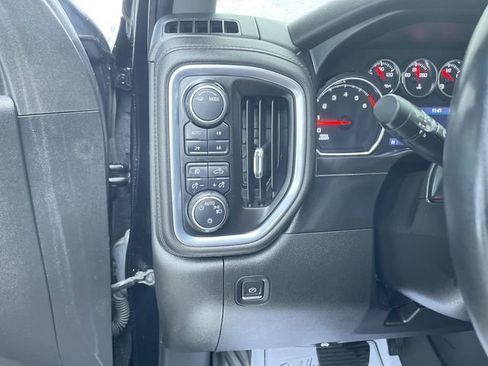 Used 2021 Chevrolet Silverado 1500 LT Trail Boss w/ Bed Protection Package image 18