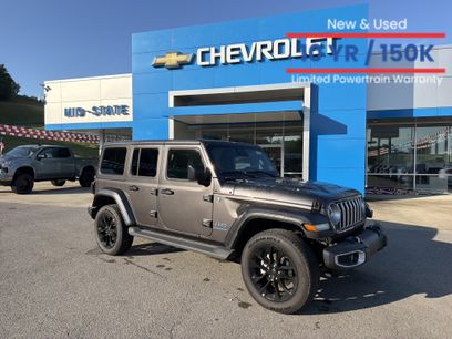 Used 2025 Jeep Wrangler Unlimited Sahara