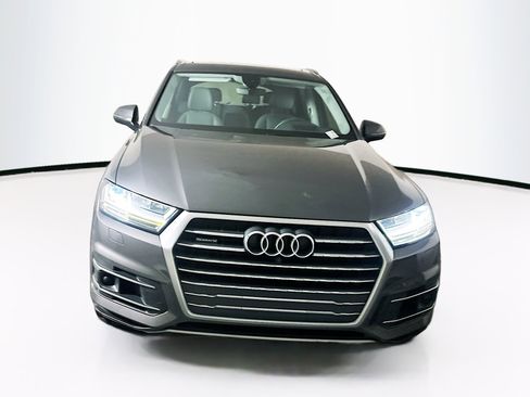 Used 2018 Audi Q7 3.0T Prestige w/ Prestige Package image 2