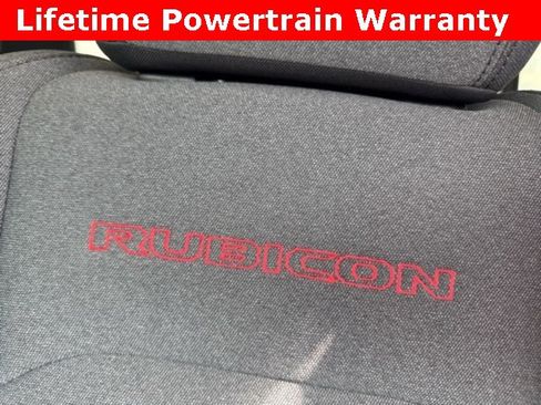 Used 2024 Jeep Gladiator Rubicon w/ Technology Group image 15