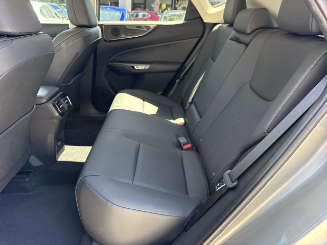 Certified 2024 Lexus NX 250 FWD w/ Towing Package (2000 Lbs) image 23