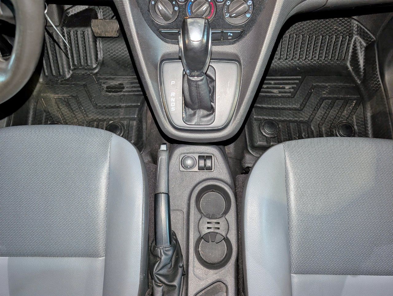 Used 2018 Ford Transit Connect XL FWD image 37