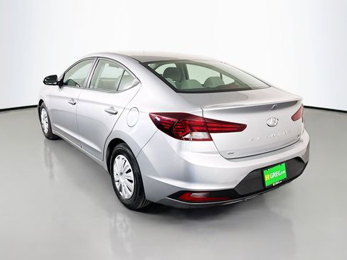 Used 2020 Hyundai Elantra SE w/ Convenience Package (C2) FWD image 7