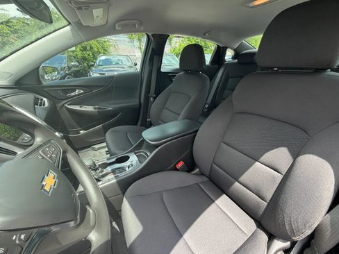 Used 2023 Chevrolet Malibu LS FWD image 22