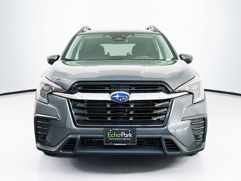 Used 2024 Subaru Ascent Premium w/ Convenience Package AWD/4WD image 2