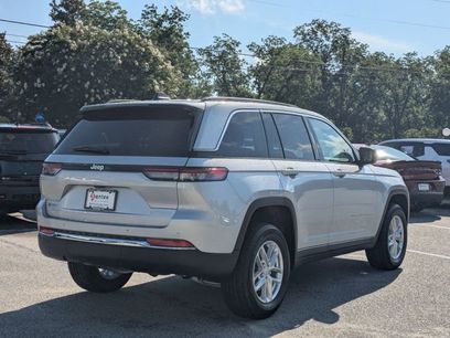 New 2026 Jeep Grand Cherokee Laredo