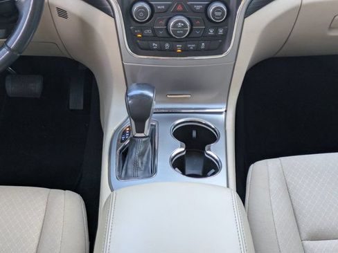 Used 2020 Jeep Grand Cherokee Laredo RWD image 19