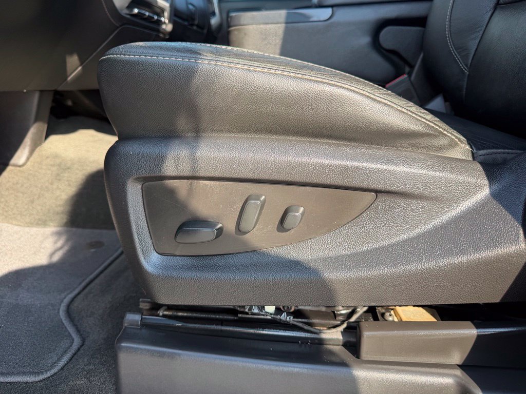 Used 2018 GMC Sierra 1500 SLT w/ Texas SLT Premium Package AWD/4WD image 26