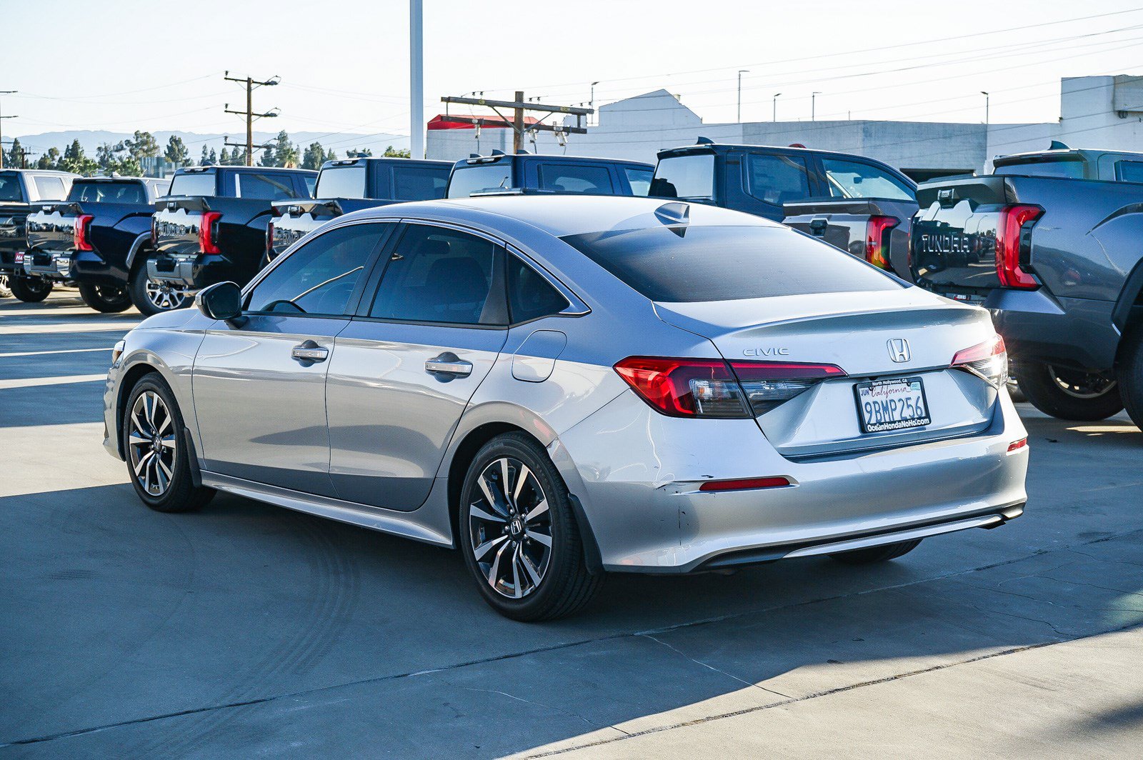 Used 2022 Honda Civic EX image 5