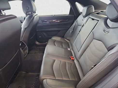 Used 2018 Cadillac CT6 Luxury image 14