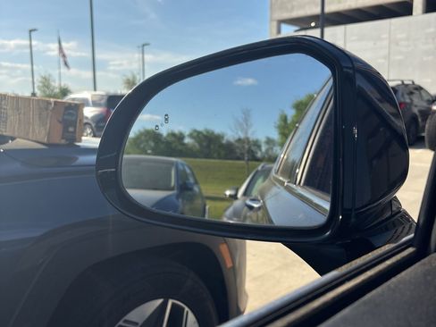 Used 2020 Hyundai Santa Fe SEL image 10