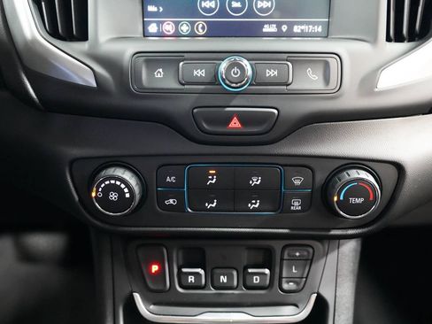 Used 2020 GMC Terrain SLE w/ LPO, Floor Liner Package AWD/4WD image 19
