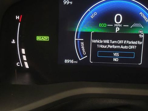 Used 2025 Toyota Camry SE FWD image 2