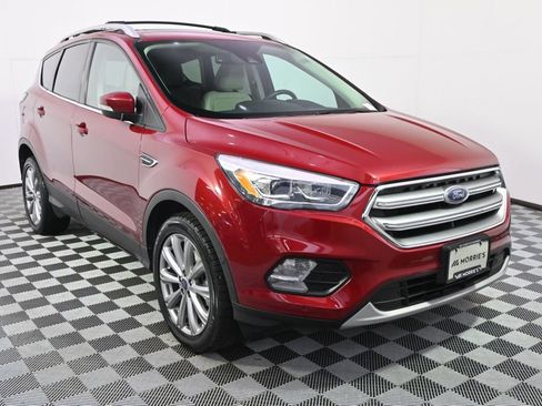 Used 2017 Ford Escape Titanium w/ Equipment Group 301A AWD/4WD image 9