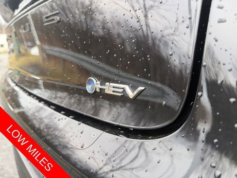 Used 2026 Toyota Prius LE image 27