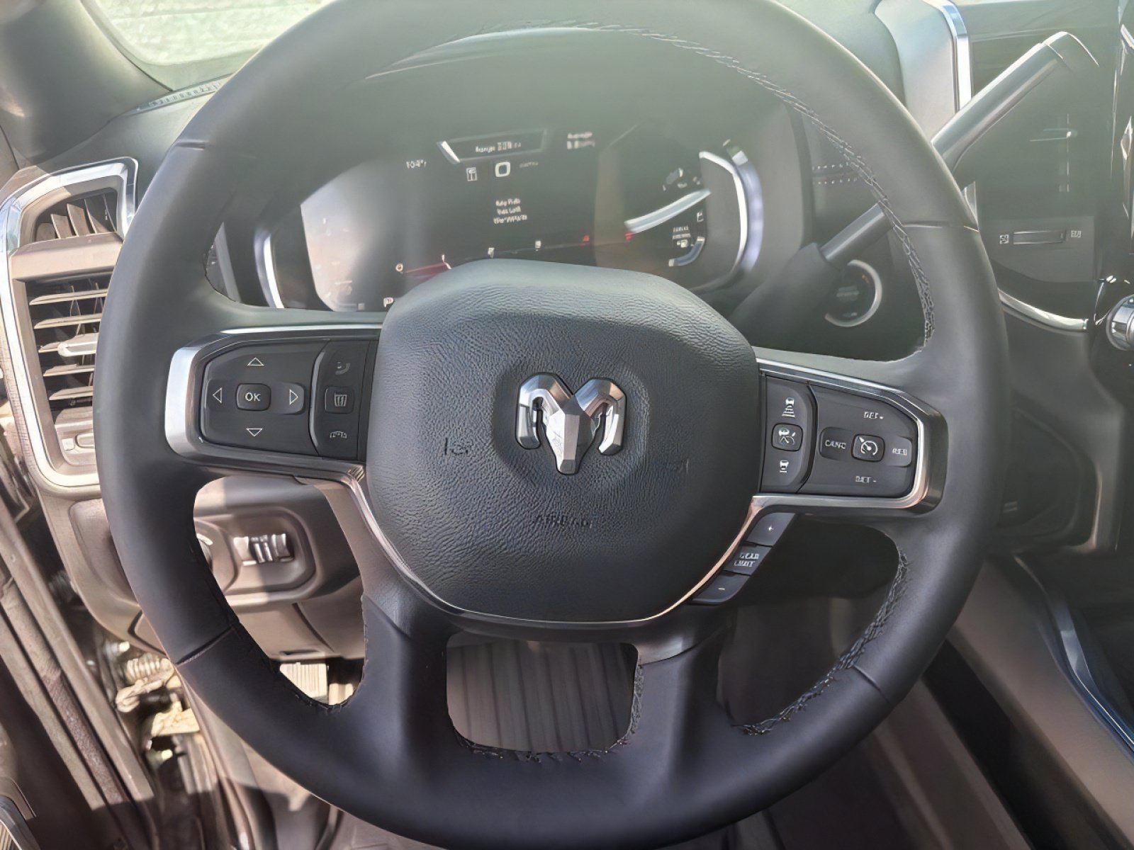 Used 2026 RAM 2500 Laramie w/ Sport Appearance Package AWD/4WD image 24