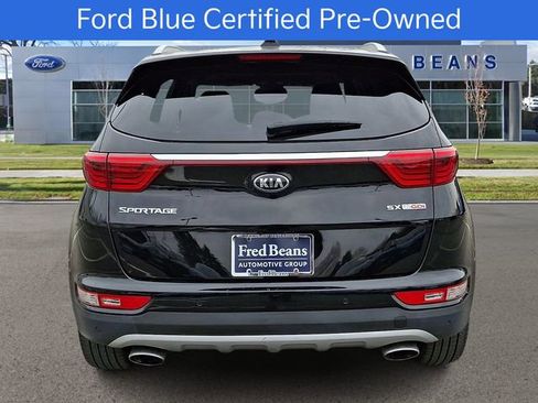 Used 2017 Kia Sportage SX image 5