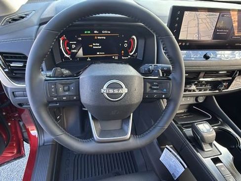 New 2026 Nissan Rogue Platinum w/ Platinum Premium Package AWD/4WD image 18