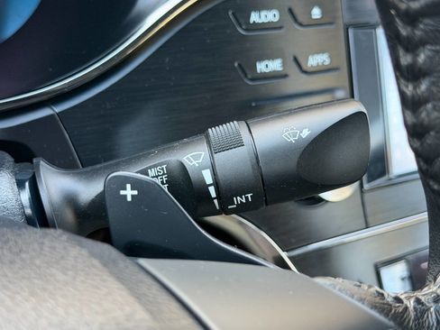 Used 2015 Toyota Avalon XLE image 37