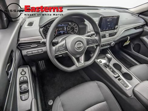 New 2026 Nissan Altima 2.5 SV AWD/4WD image 11